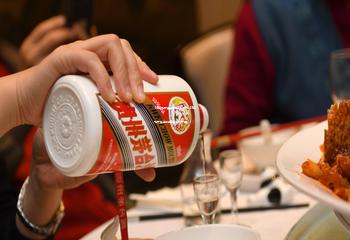 09年飞天茅台价值多少钱,09年飞天茅台价值多少钱一瓶