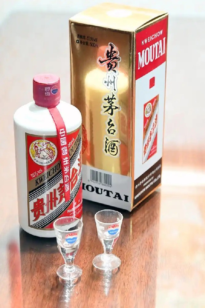 千年酒香：中国白酒的历史、工艺与文化密码