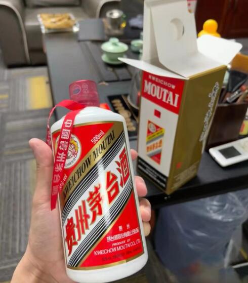 精品茅台五粮液国窖剑南春厂家供应,高档名酒批发货到付款质量保证